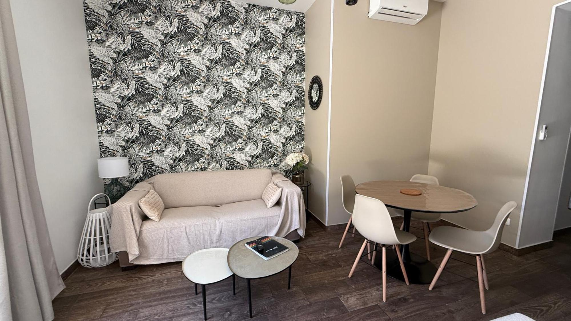 A Casa Corbaia Appartement 40 M2, Jardin Prive, Parking, Proche Centre Ville Et Mer Apartment 40 M2, Private Garden Parking Near Town Center And Sea Port And Airport Coventry Exterior foto